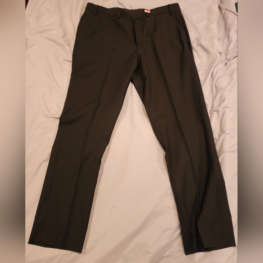 Dress Pants / Slacks
